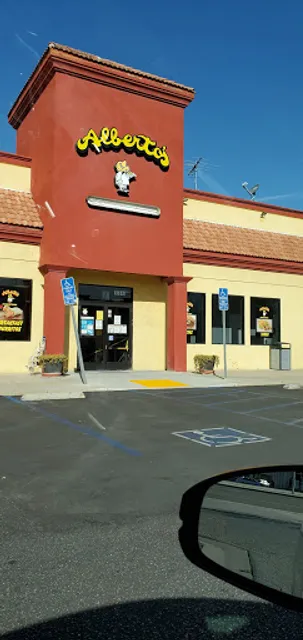 Alberto's Mexican Food