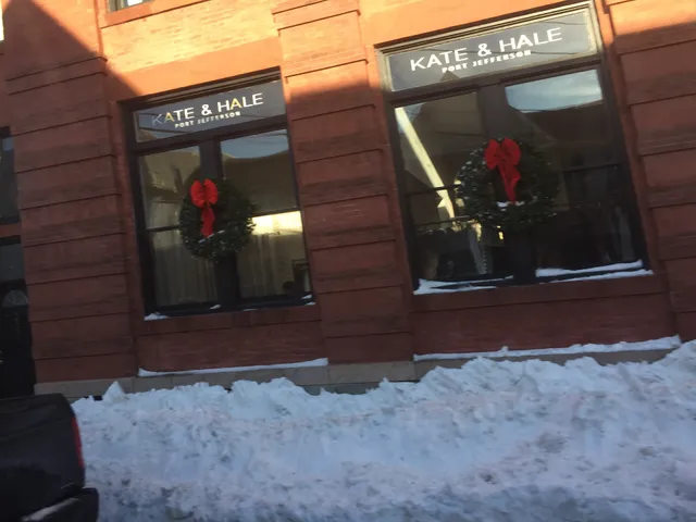 KATE & HALE