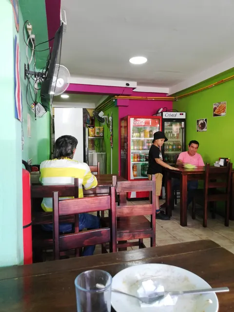 Soda E Abierto 24/7 Grecia