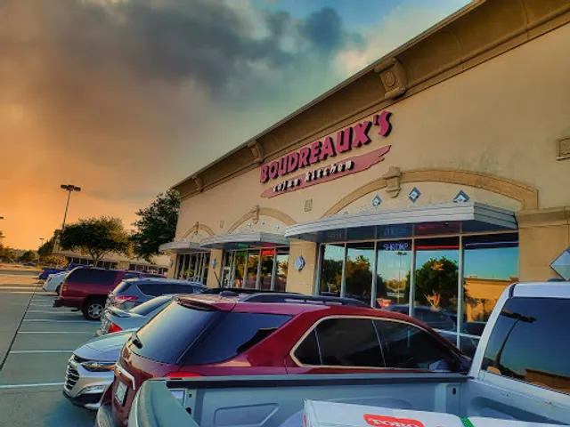 Boudreaux's II LLC Willowbrook