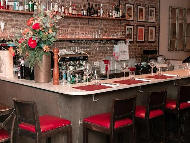 Cacciari's South Kensington