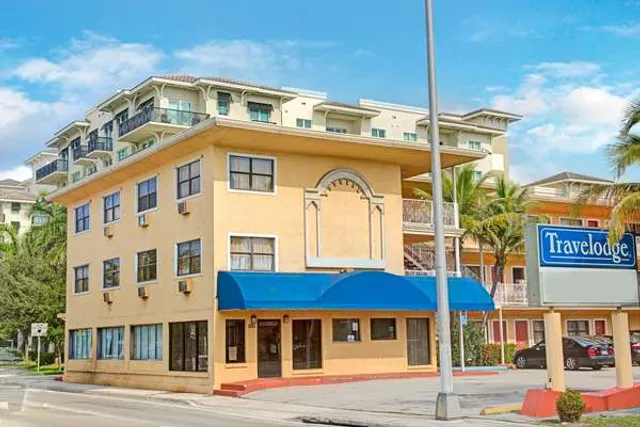 Travelodge by Wyndham Fort Lauderdale