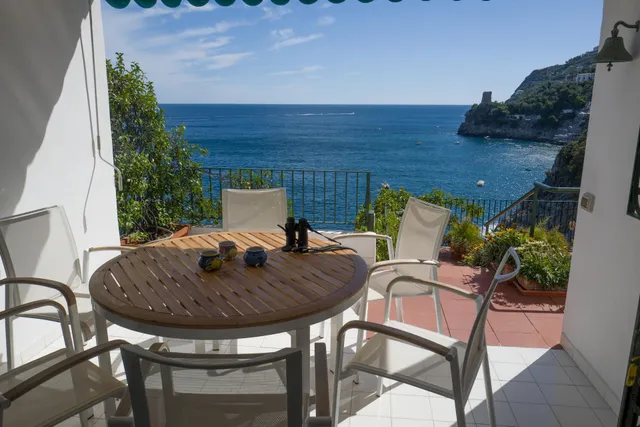 Villa la Madonnina Amalfi Coast waterfront
