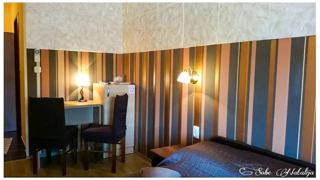 Sobe-Smještaj Natalija u Osijeku 35 euro za dvije osobe