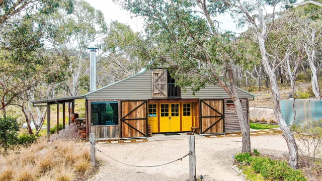 Long Alley Barn | Lawson Park