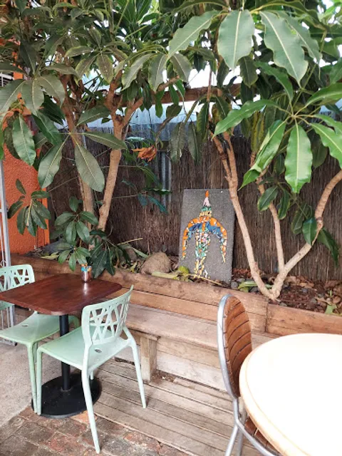 Okra Espresso Lounge, Sandringham