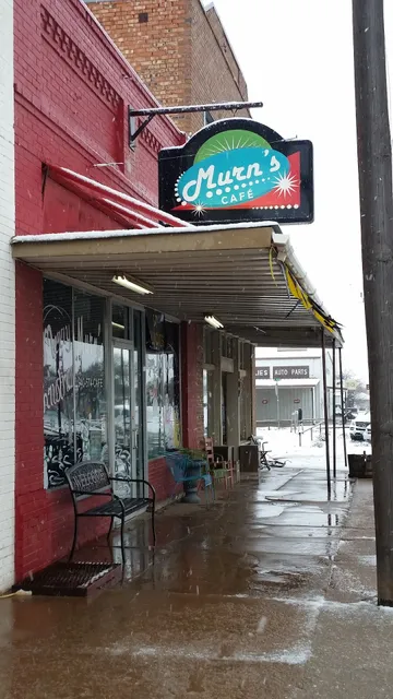 Murn's Cafe