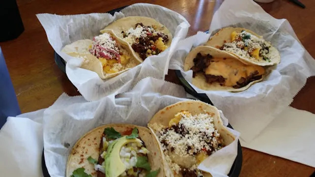 Brazos Tacos