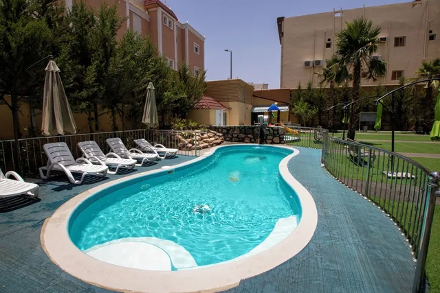 فندق زمان هوم لاند