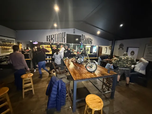 Krook & King Pub and Grill and the Wedge Outdoor Park 4x4 Trail & Driving Range