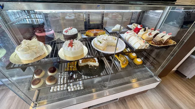 Dona Jô Doces e Pães