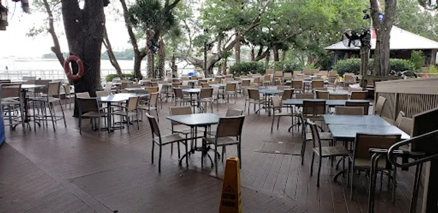 Skull Creek Boathouse