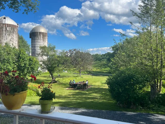 Saratoga Farmstead & North Eastern Massage