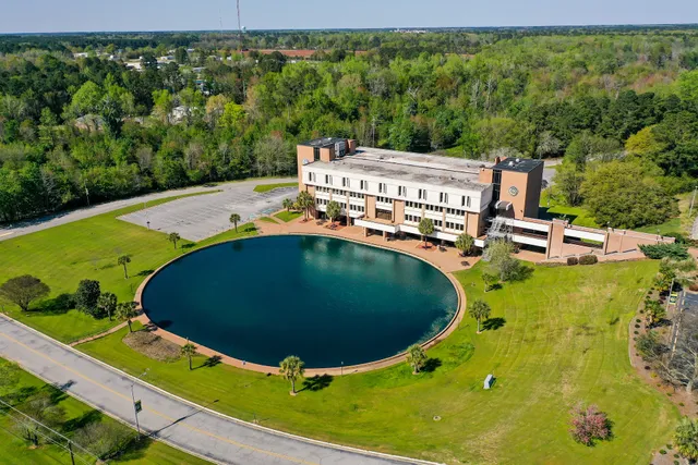 Florence-Darlington Technical College