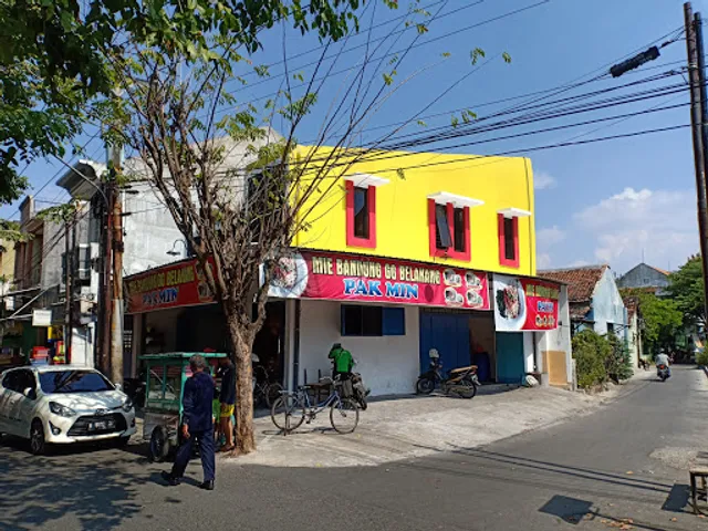 Mie Ayam Bandung Pak Min