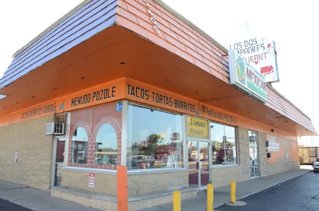 Restaurant & Salon Los Dos Compadres