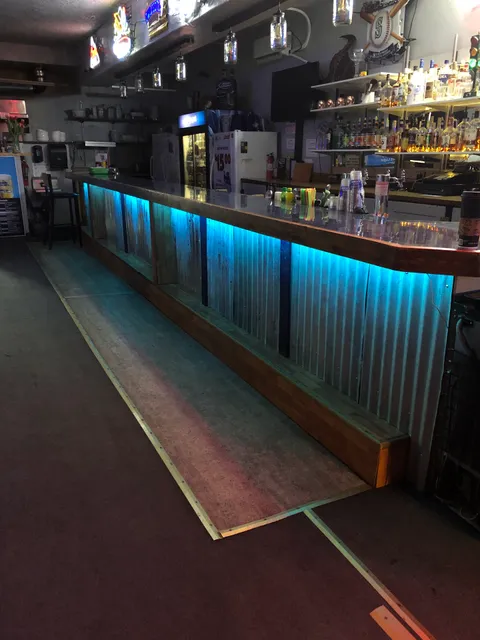 Mph's Hi Dam Bar & Grill