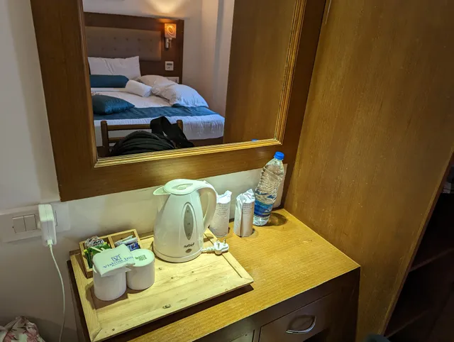 Nirmalyam Veg Restaurant