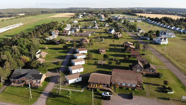 Cavendish Country Inn & Cottages