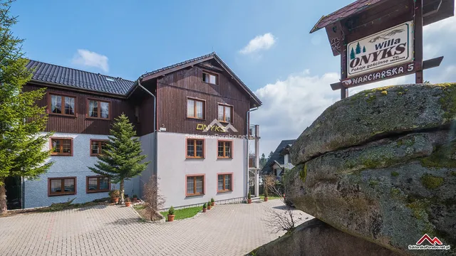 Willa Onyks Pokoje Gościnne Szklarska Poręba ul. Narciarska 5