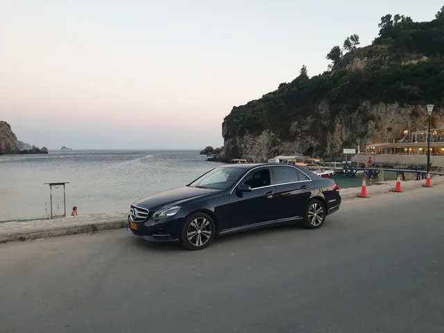 Spiros Taxi Paleokastritsa