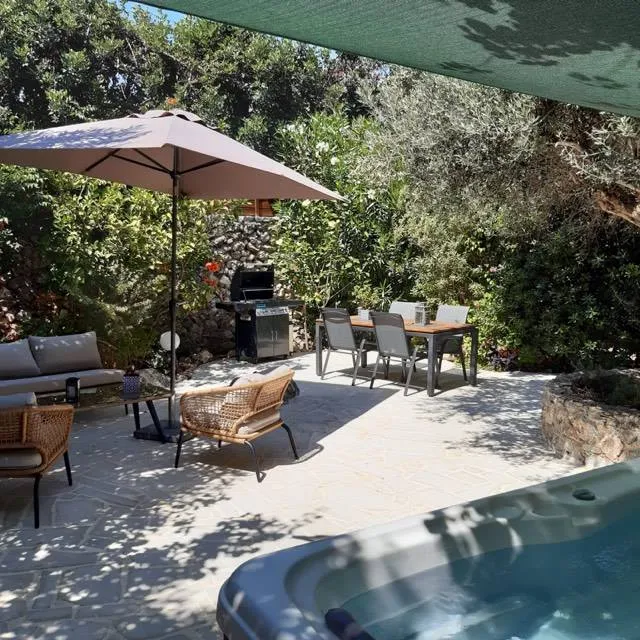 Villa Chariklia Studios