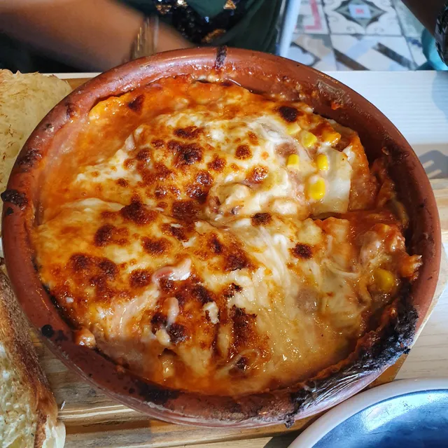 AglioRosso - Costa del Este