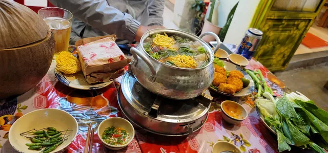 Tiệm Gà Tiềm Đà Lạt