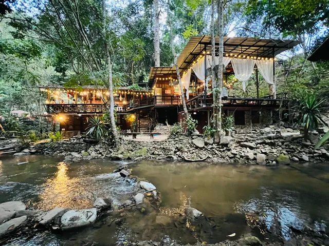 บ้านระเบียงน้ำ baan-rabiangnam