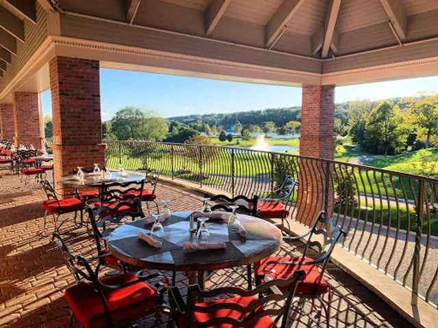 Monty's River Grille