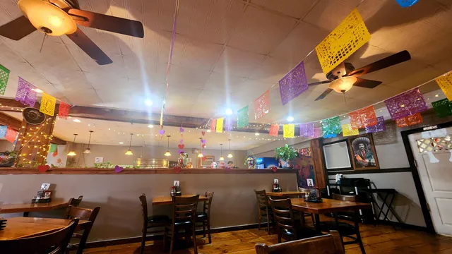 Los Poblanos Eatery