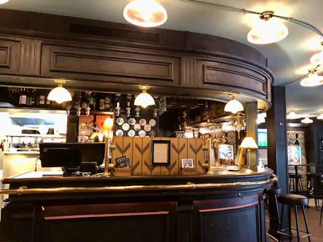 MONK La Taverne de Cluny