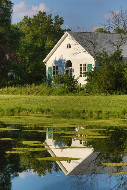 Inntiquity, A Country Inn