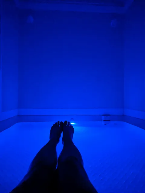 Isolate Float Center