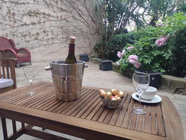 NUMBER15 Guesthouse Carcassonne