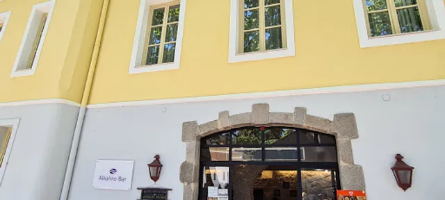 O Tasco, Wine & Beer Bar - Alcaline Bar