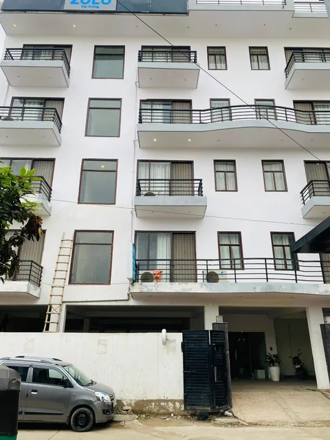 Laksh Residency PG SouthCity 1