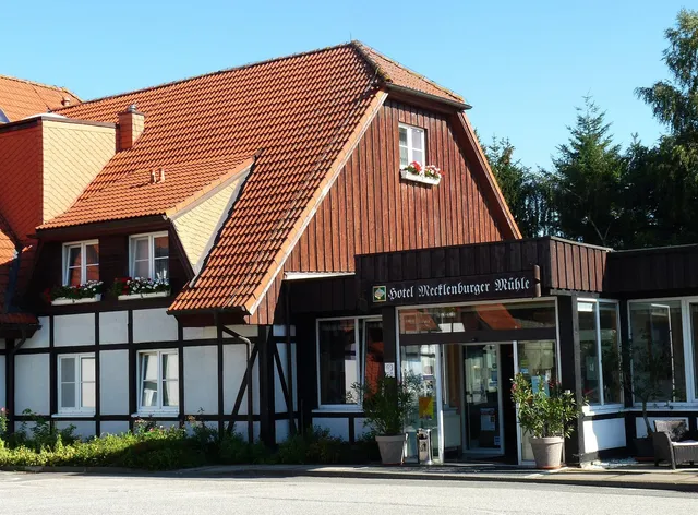 Hotel Garni Mecklenburger Mühle