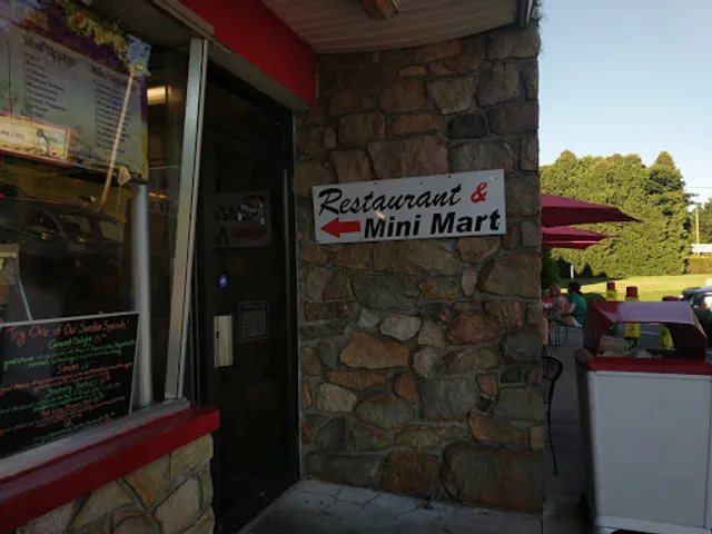 Castlegate Restaurant & Mini Golf