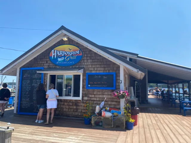 Harborside Grill at Holbrook’s