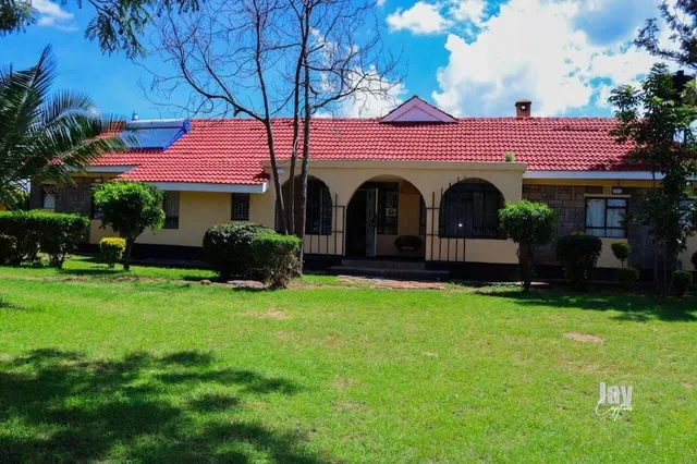 Kileleoni Mara Gateway House