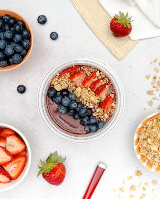 Pure Green - Juice Bar Waterline Square Harry's Table