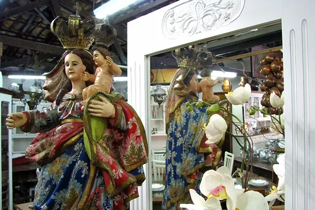 Em Aramaico Móveis e Decorações - Grupo de Artes e Móveis - Embu das Artes