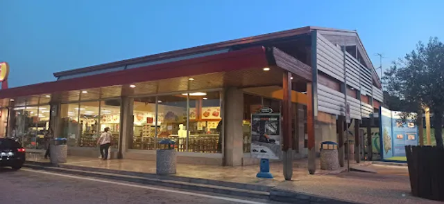 Autogrill Riovivo Est