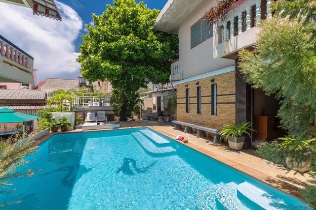 Centre Point Nanai, Patong Beach