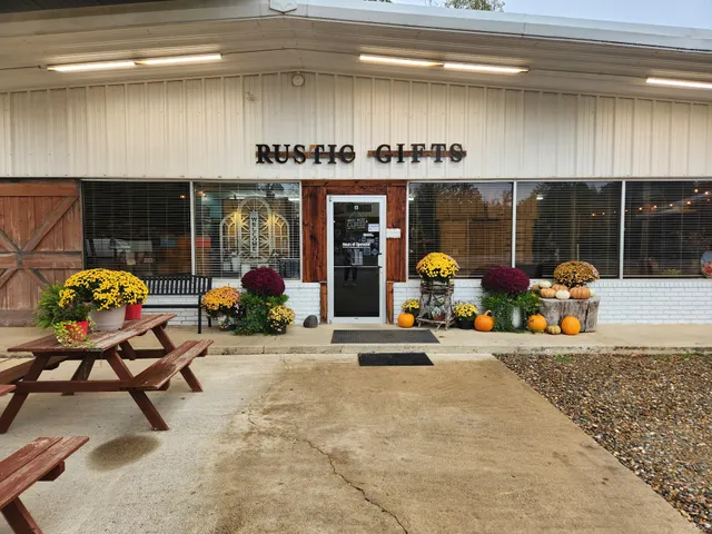 BroknBo Vintage Market