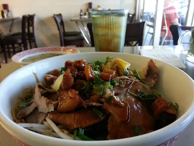 My Vi Mi Gia Restaurant