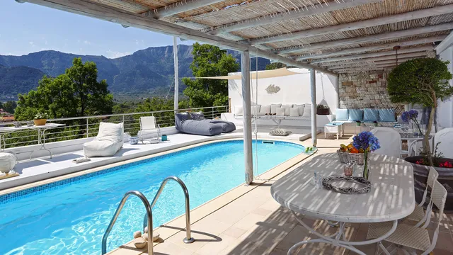 Mare Monte Small Boutique Hotel