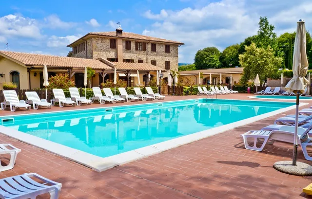 Borgo di Pomaia La Pieve Villa Irene