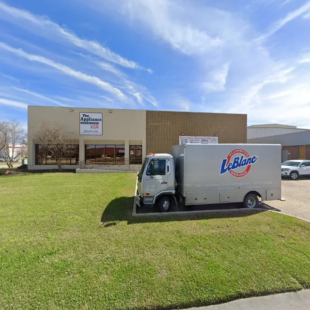 The Appliance Warehouse / LCR